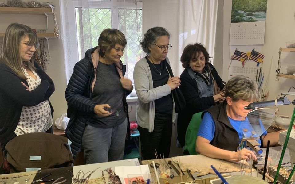 Tour group on a Bananas4Beading holiday