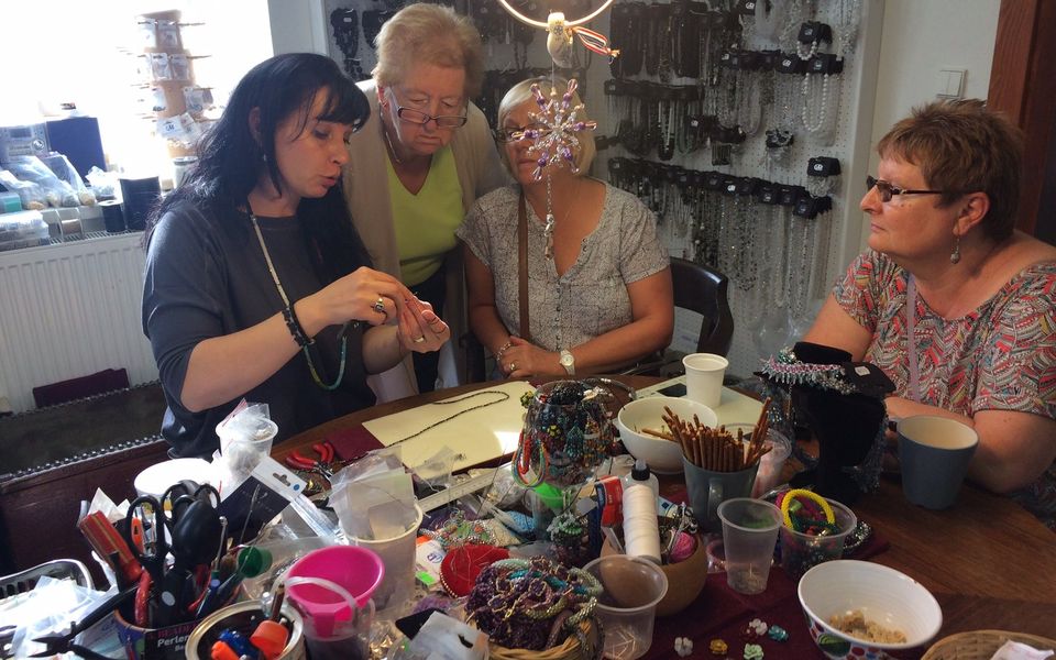 Tour group on a Bananas4Beading holiday