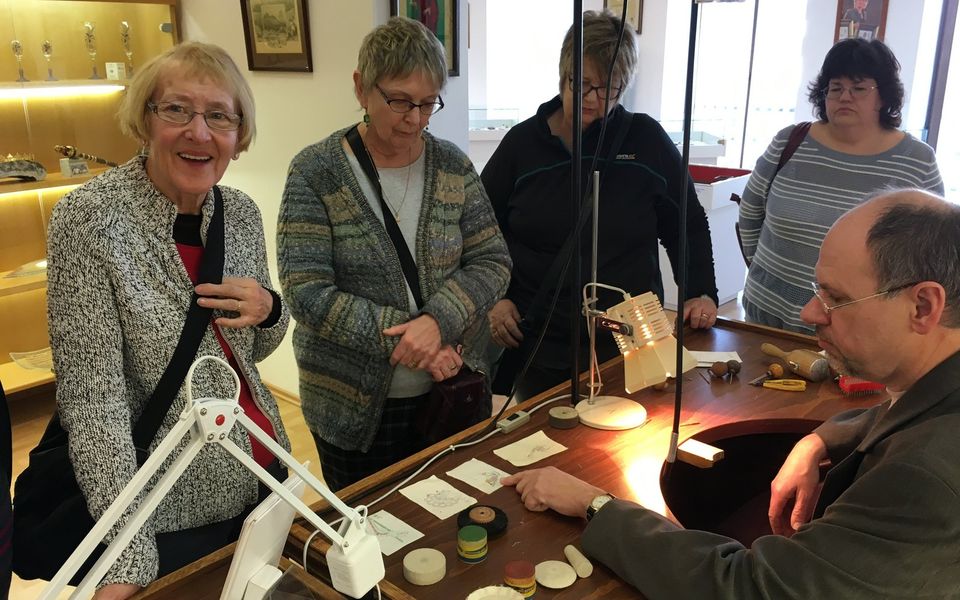 Tour group on a Bananas4Beading holiday