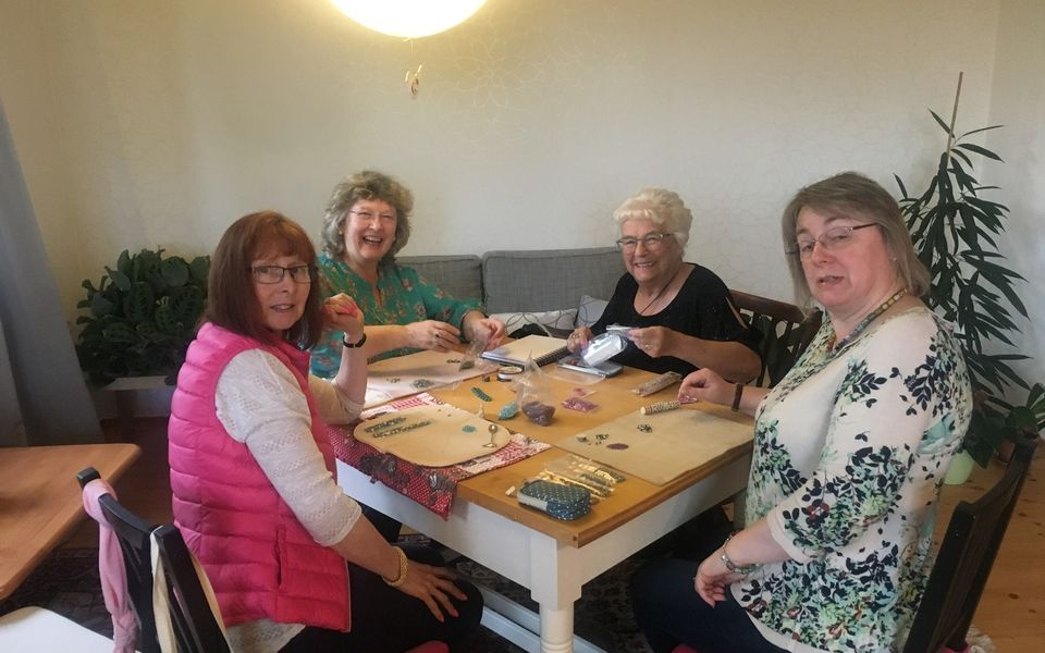 Tour group on a Bananas4Beading holiday